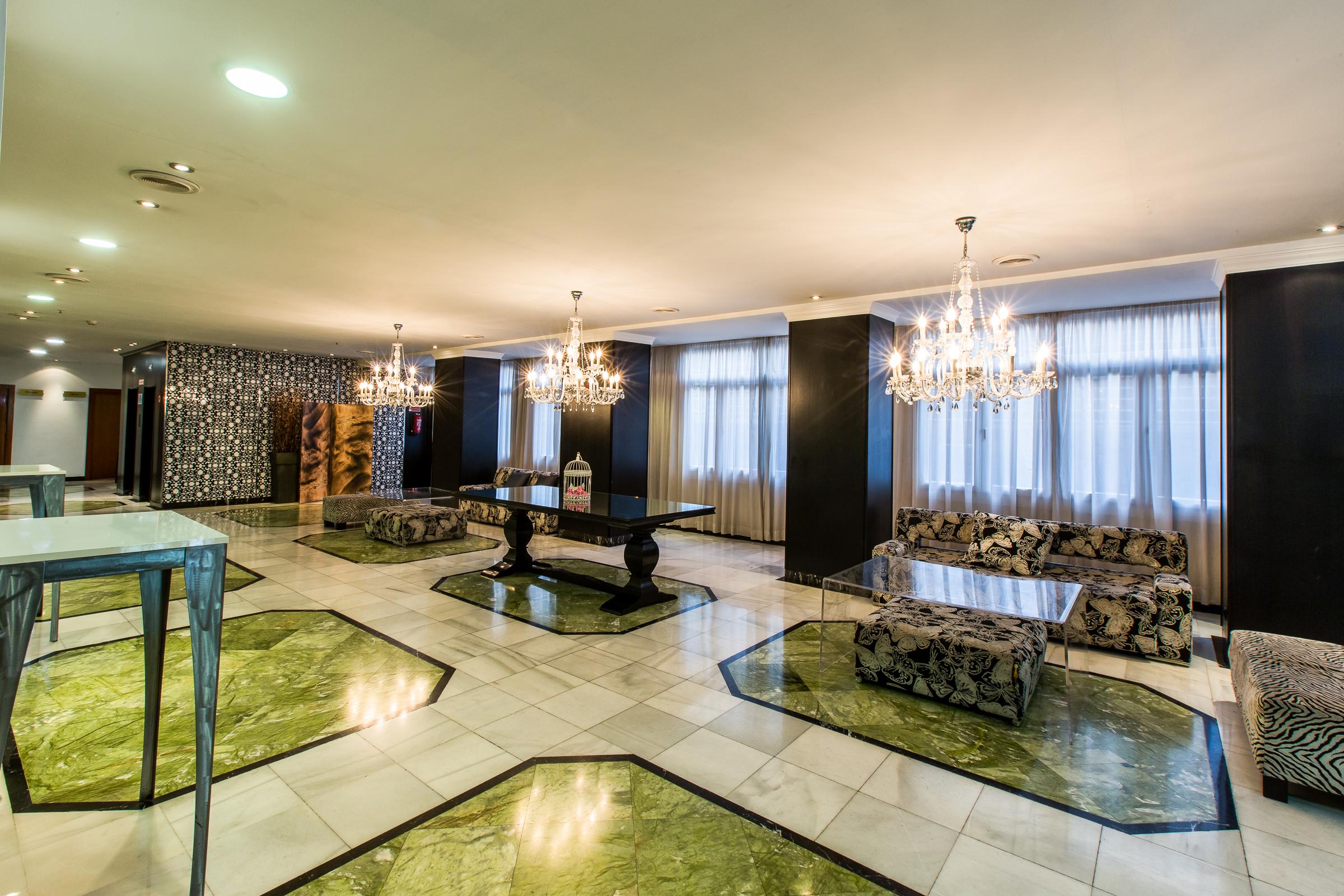 Leonardo Hotel Granada