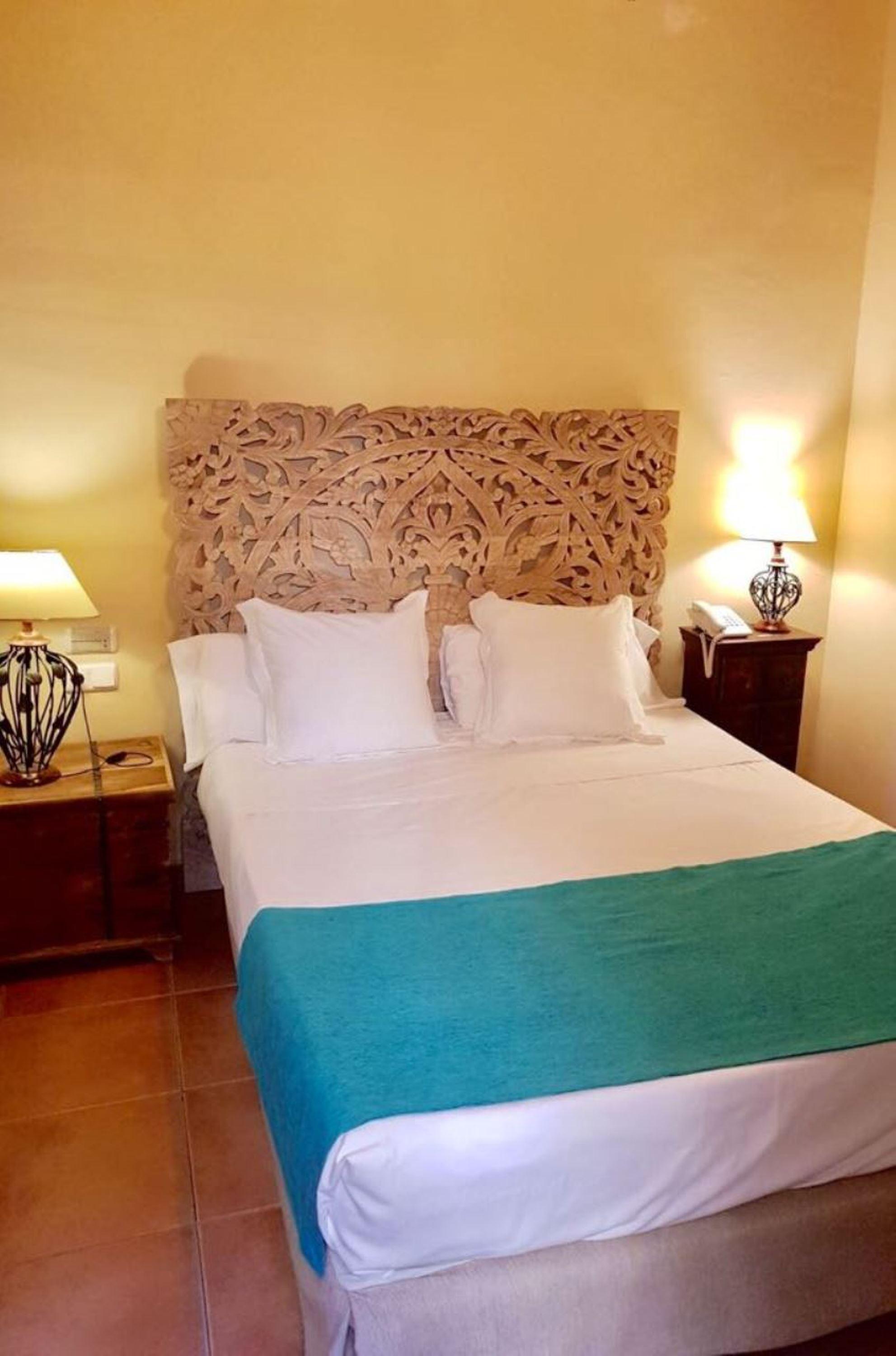 Hotel Palacio De Santa Inés 3*