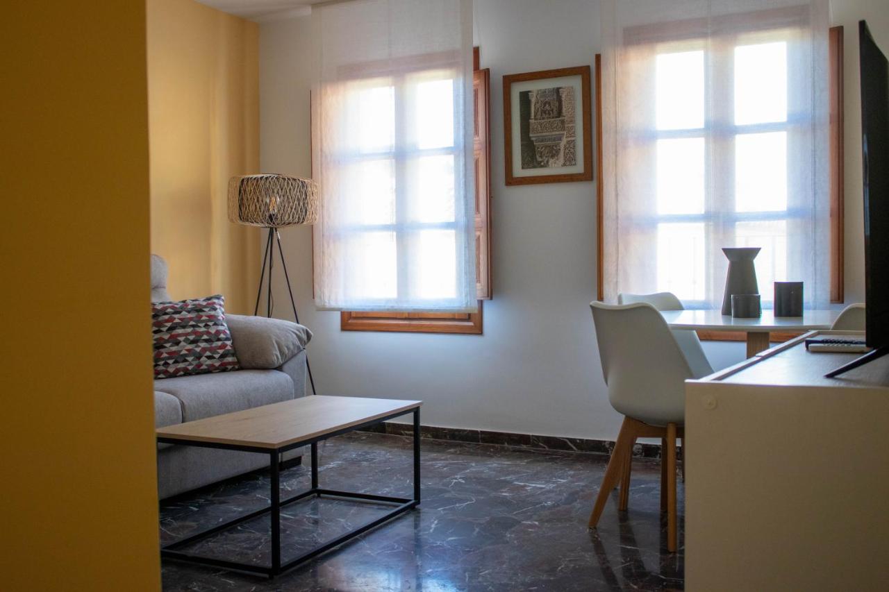 Apartment Atico Con Terraza En Cuesta Gomerez *