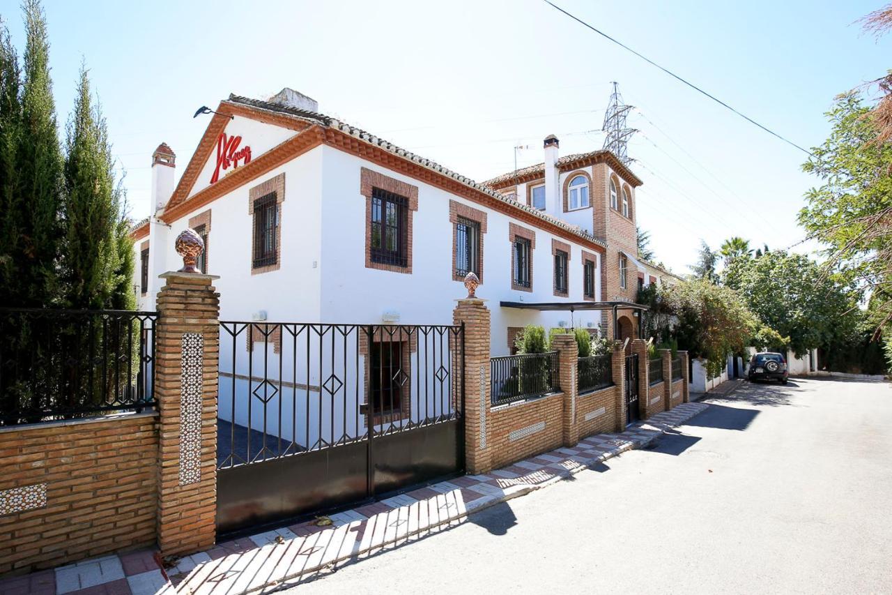 Casa Con Piscina, Barbacoa Y Jardin Para 20 Personas Granada