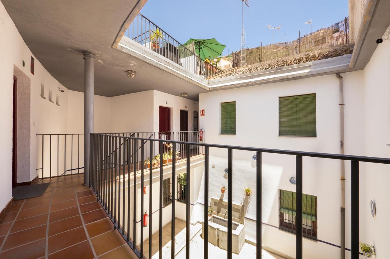 Coqueto Duplex Con Terraza Privada Y Parking