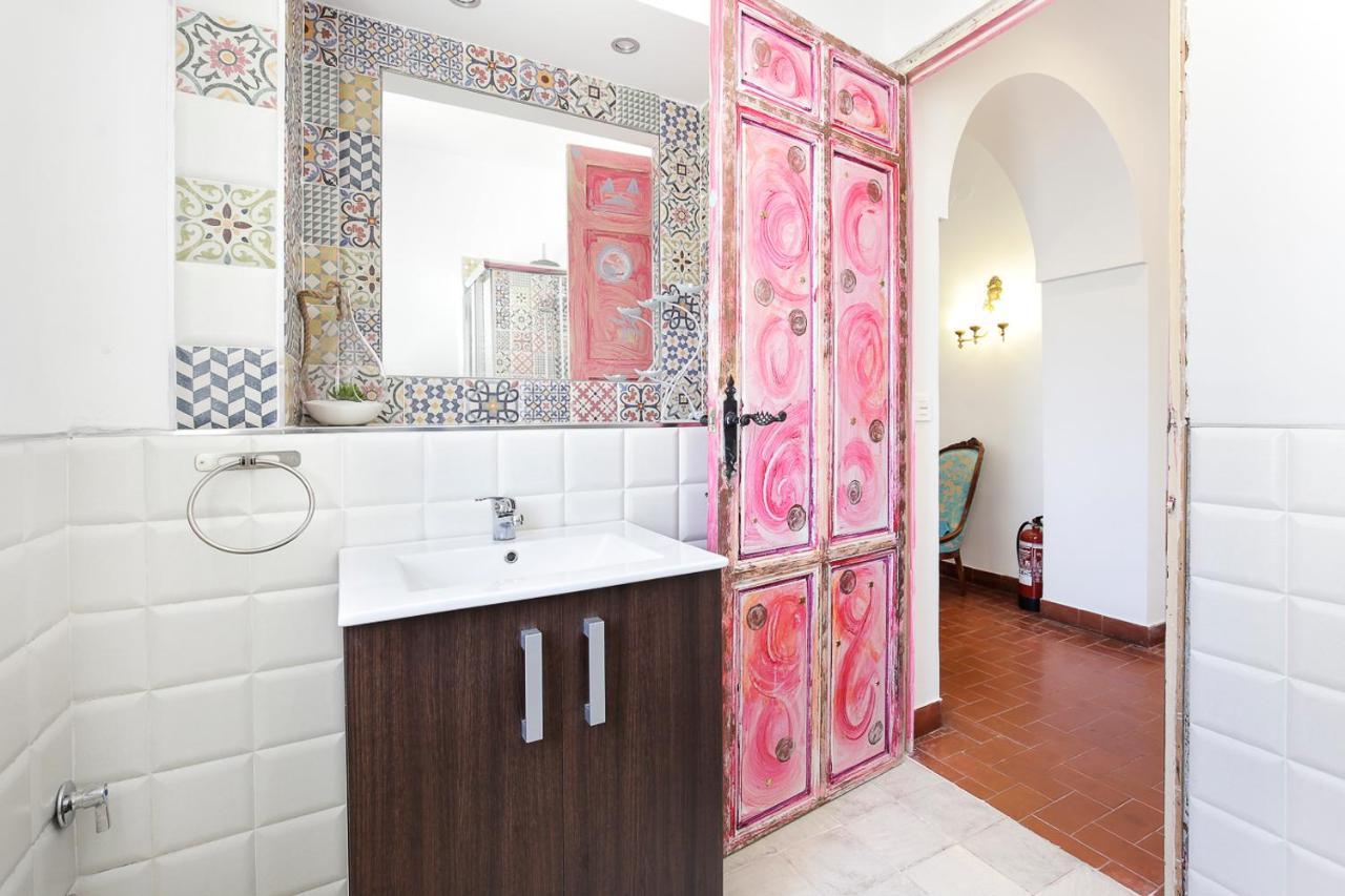 Casa Con Piscina, Barbacoa Y Jardin Para 20 Personas Holiday home *