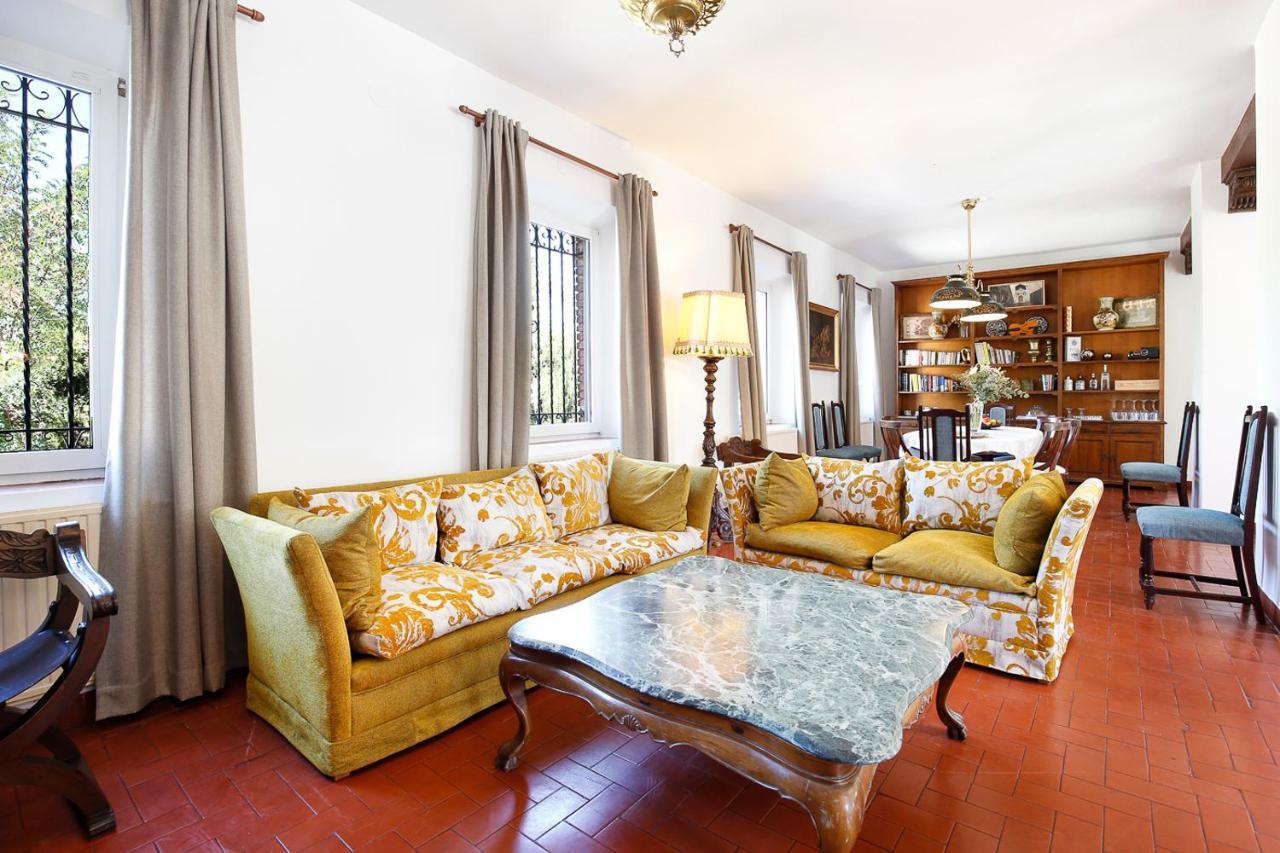 Casa Con Piscina, Barbacoa Y Jardin Para 20 Personas * Granada