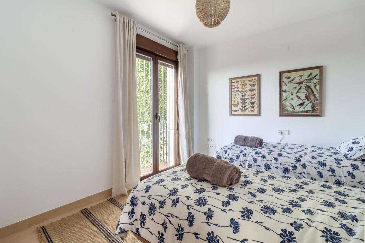 Beautiful Duplex-city Center. Parking By The House *
