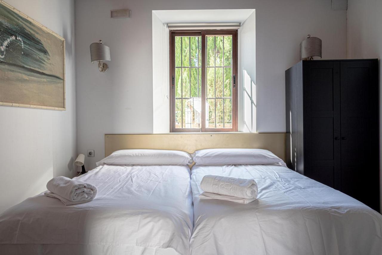Casa Con Piscina, Barbacoa Y Jardin Para 20 Personas Holiday home *