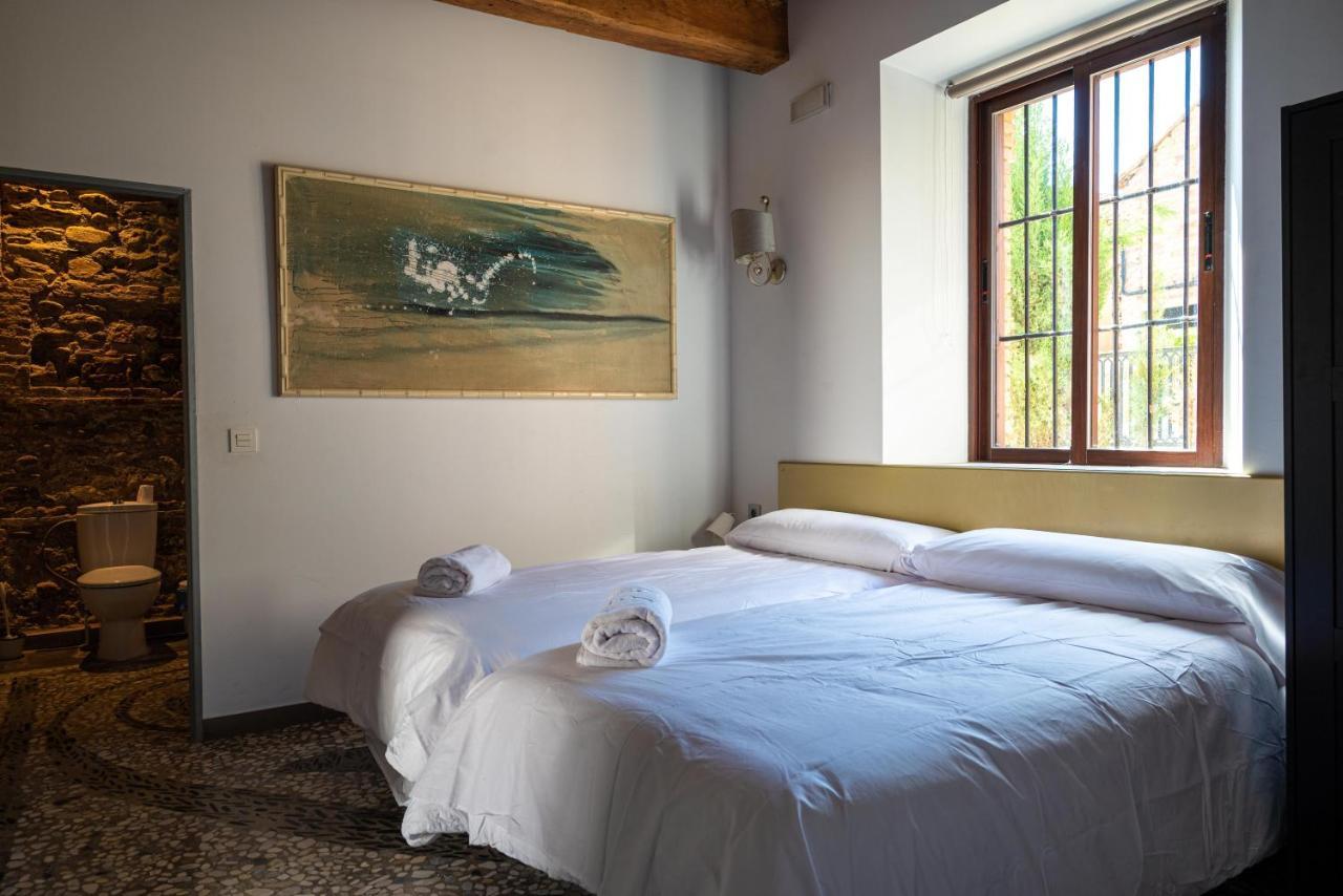 Casa Con Piscina, Barbacoa Y Jardin Para 20 Personas Holiday home