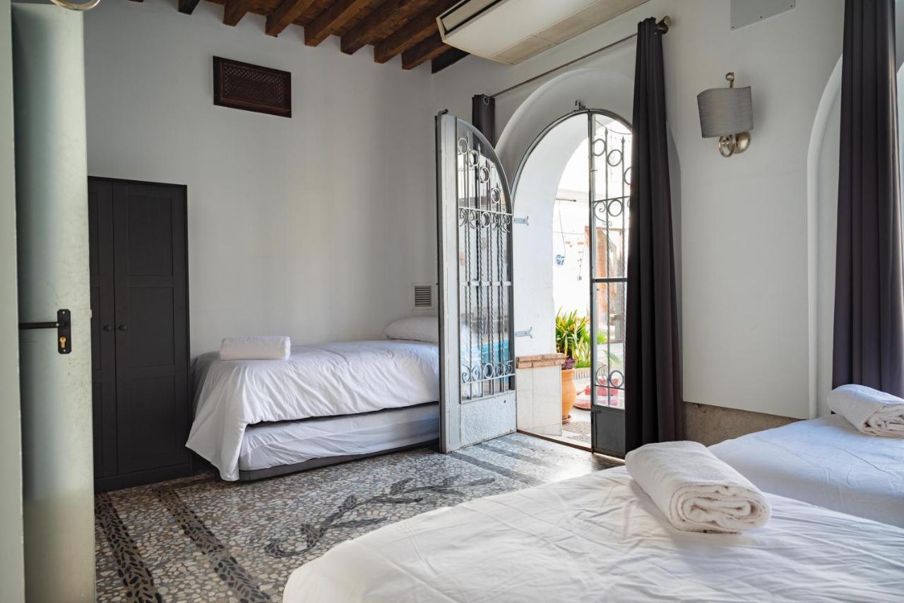 Casa Con Piscina, Barbacoa Y Jardin Para 20 Personas Holiday home *