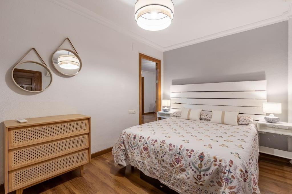 Apartamento Con Terraza A 4 Minutos De La Catedral