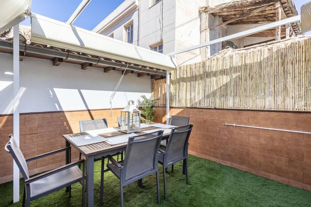Con Terraza A 4 Minutos De La Catedral Apartamento *
