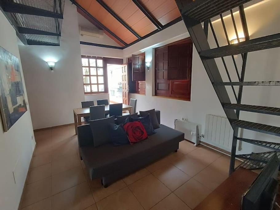 Corrala De San Aton. Atico Veleta Apartment