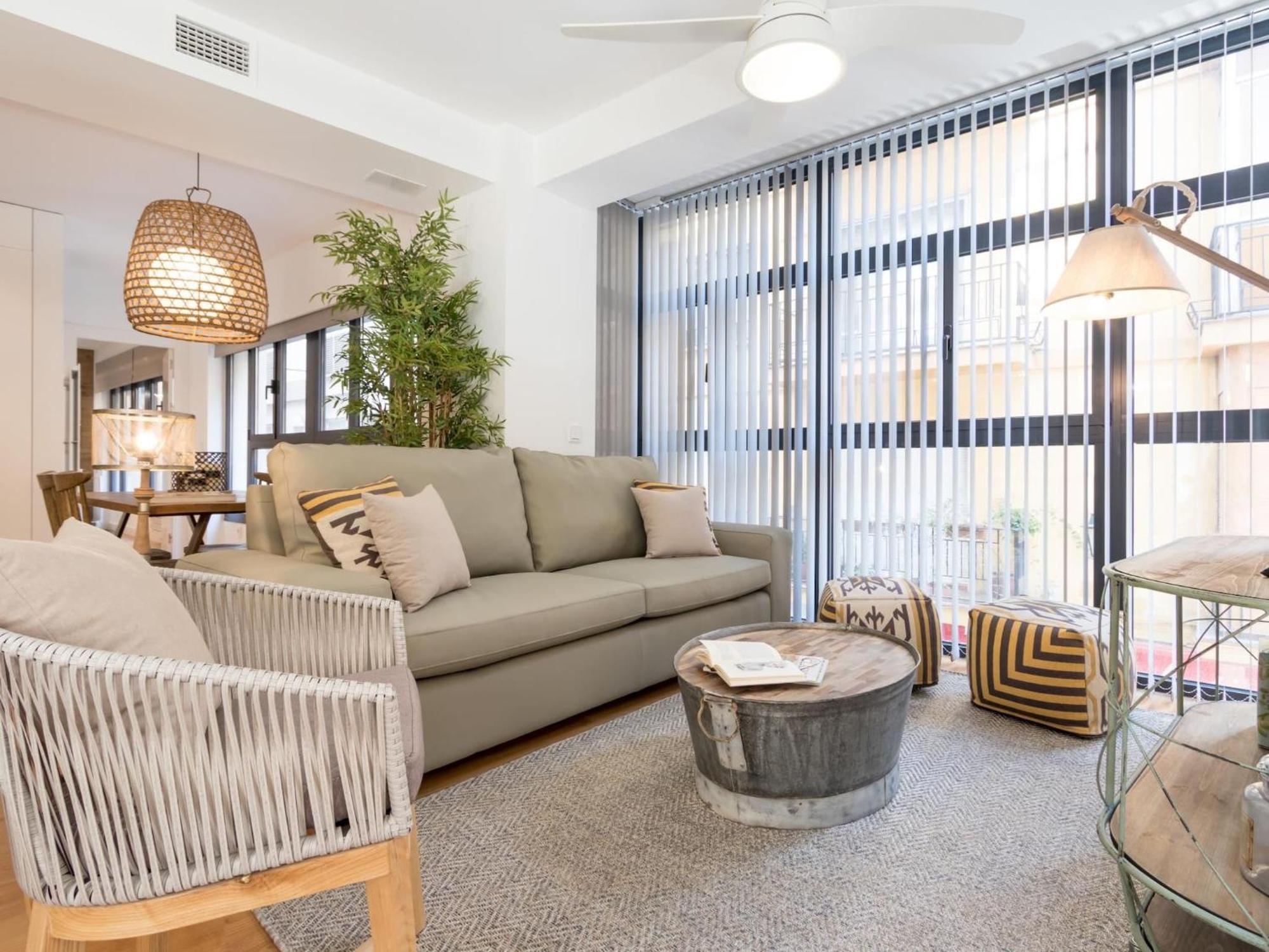 Chezmoihomes Luxury Plaza Nueva Penthouse Apartamento