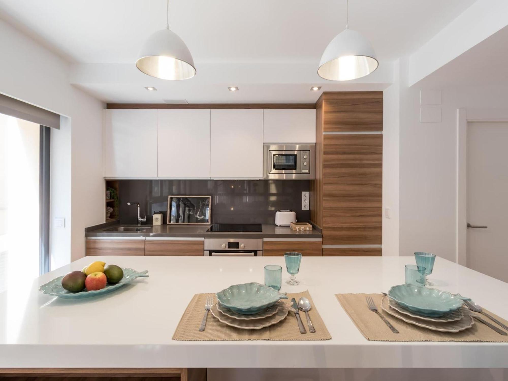 Chezmoihomes Luxury Plaza Nueva Penthouse