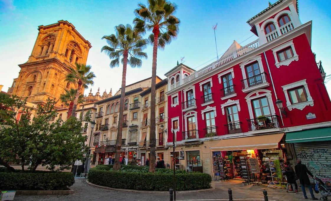 Con Terraza A 4 Minutos De La Catedral Apartamento *