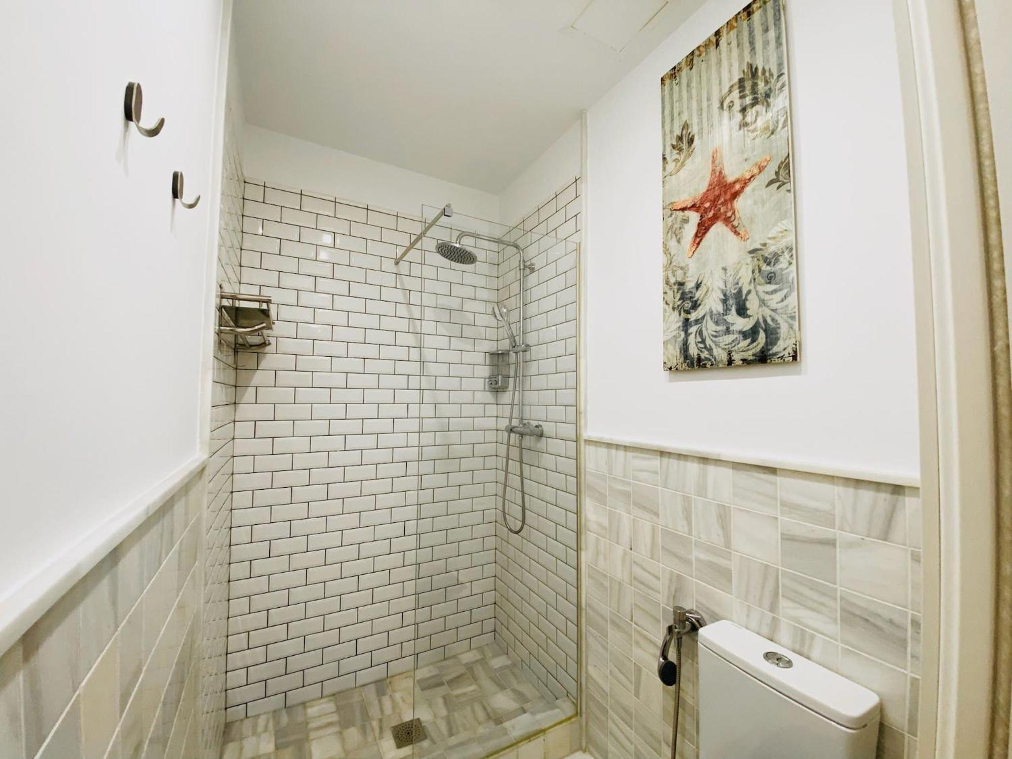 Apartment Charming Colon By Sharingco