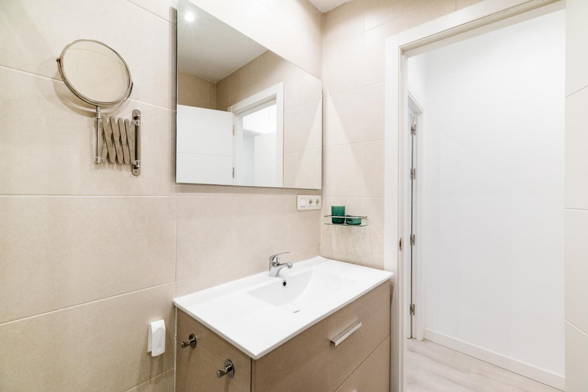 Wekey Homes Granada, Elvira Centro Apartamento *