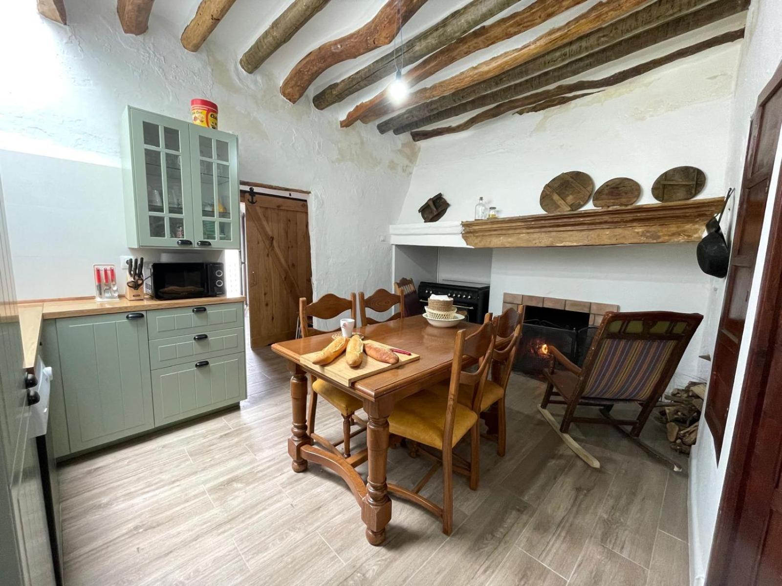 Casa Cuadras 2 *