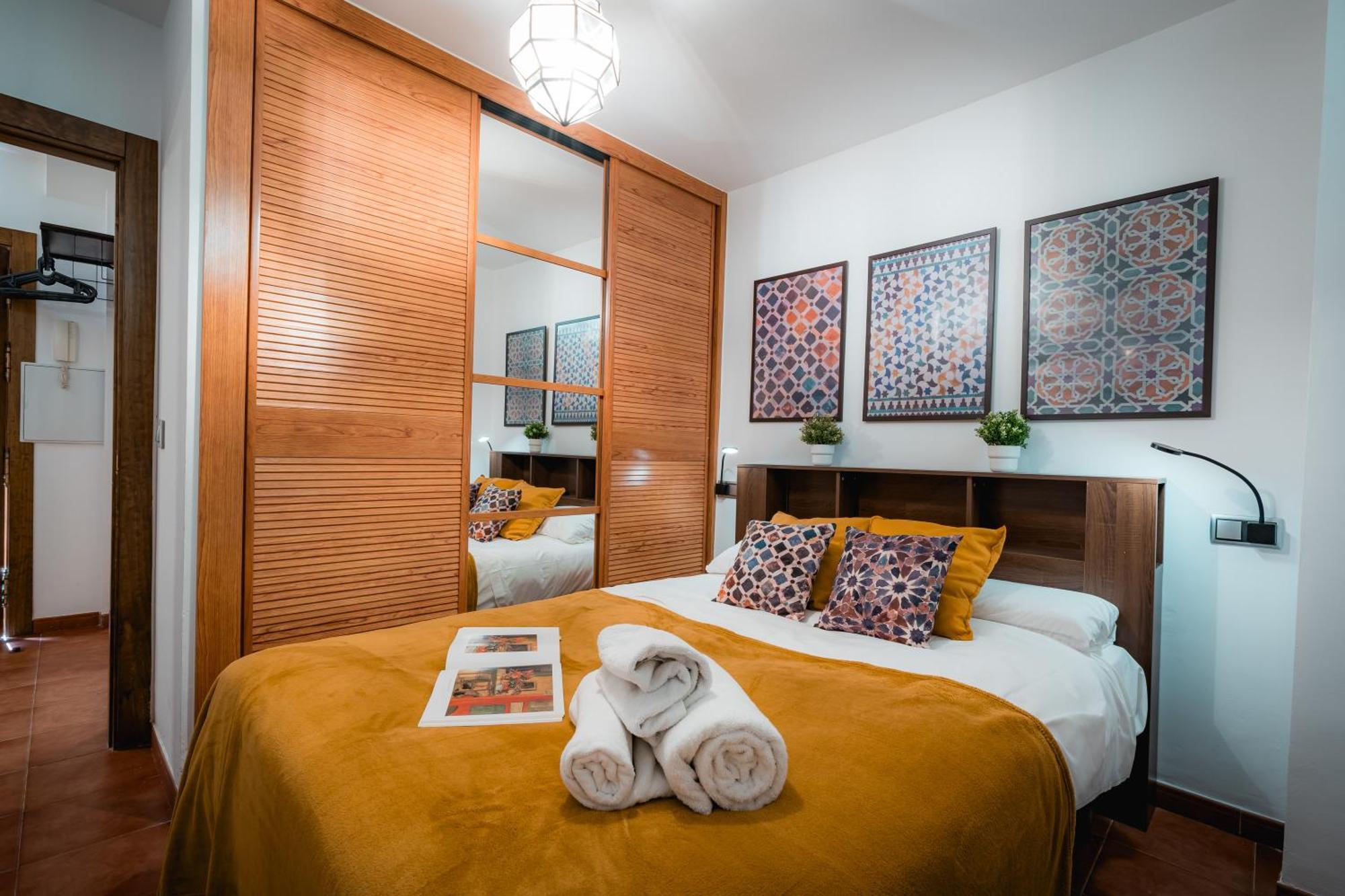 Qh Santa Ana Apartment Granada