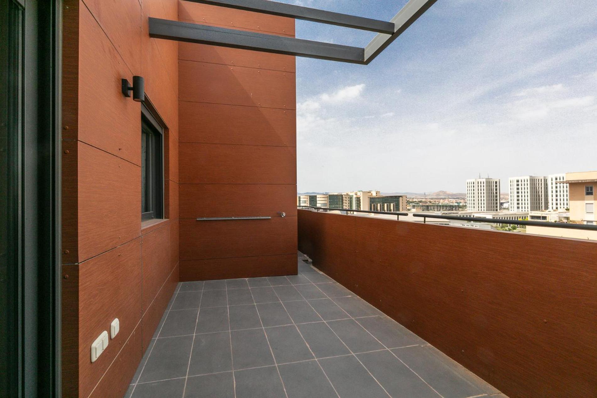 Atico Piscina Y Parking Apartamento Granada