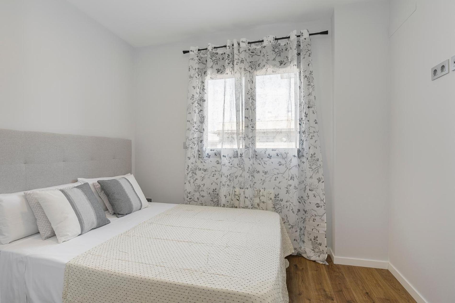 Apartamento Atico Piscina Y Parking *