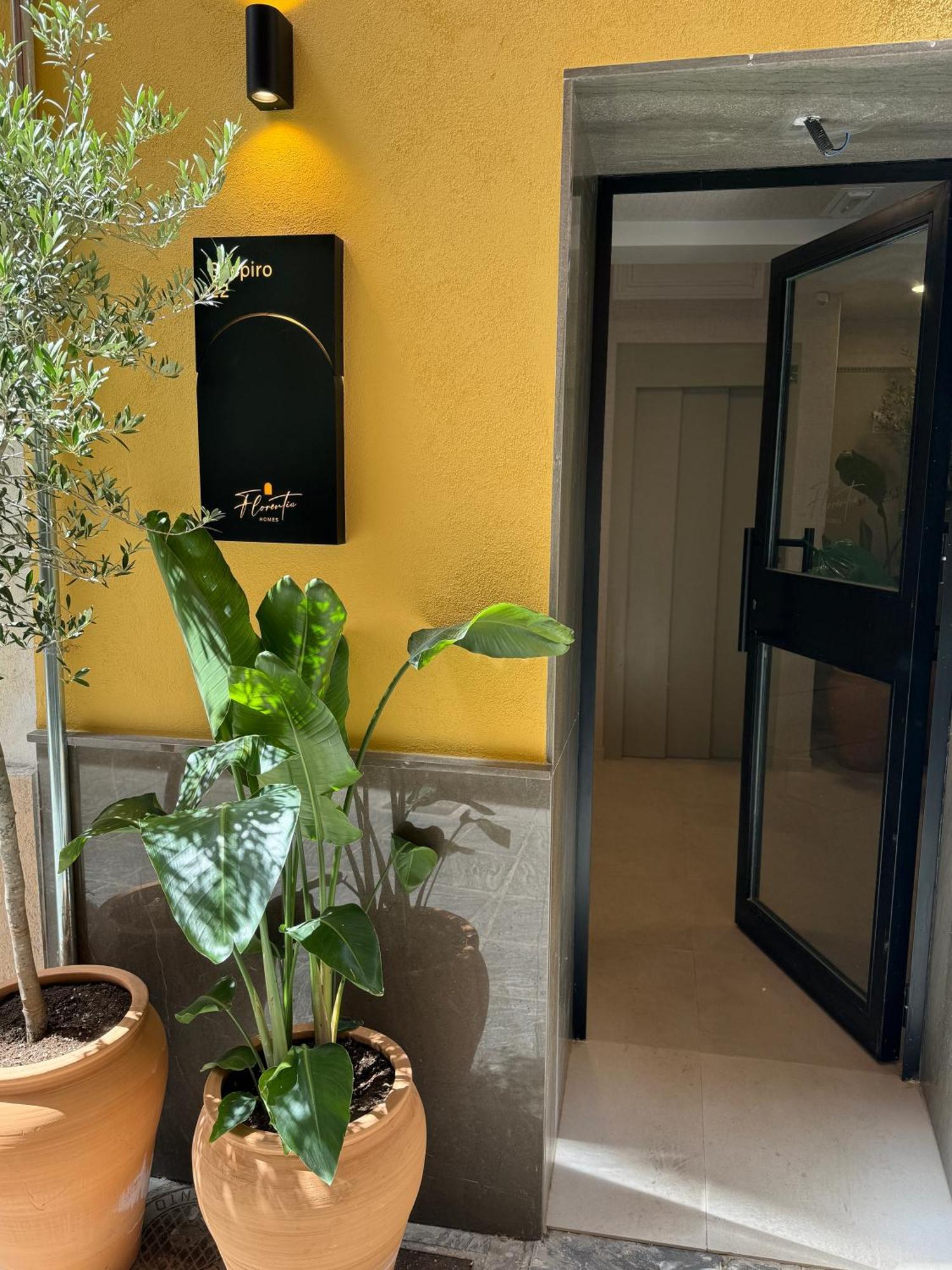Suspiro Penthouse 301 By Florentia Homes * Granada