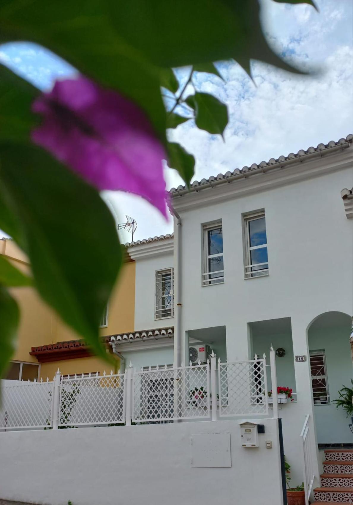 La Casa Del Genil Сasa de vacaciones Granada