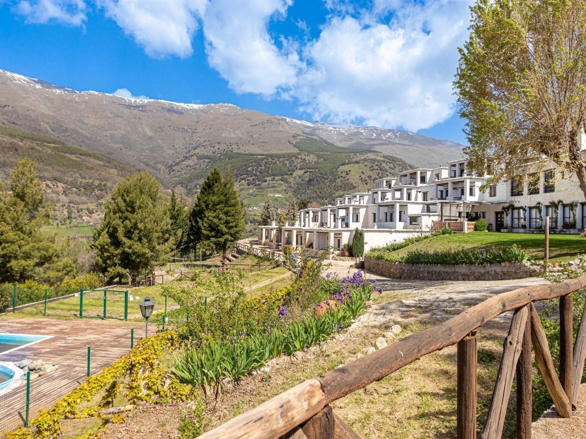 Romantic In With Shared Pool Apartment Granada