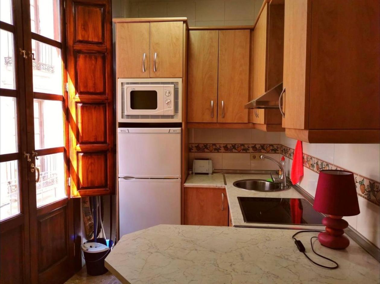 Bonito Estudio En El Centro De Apartamento *