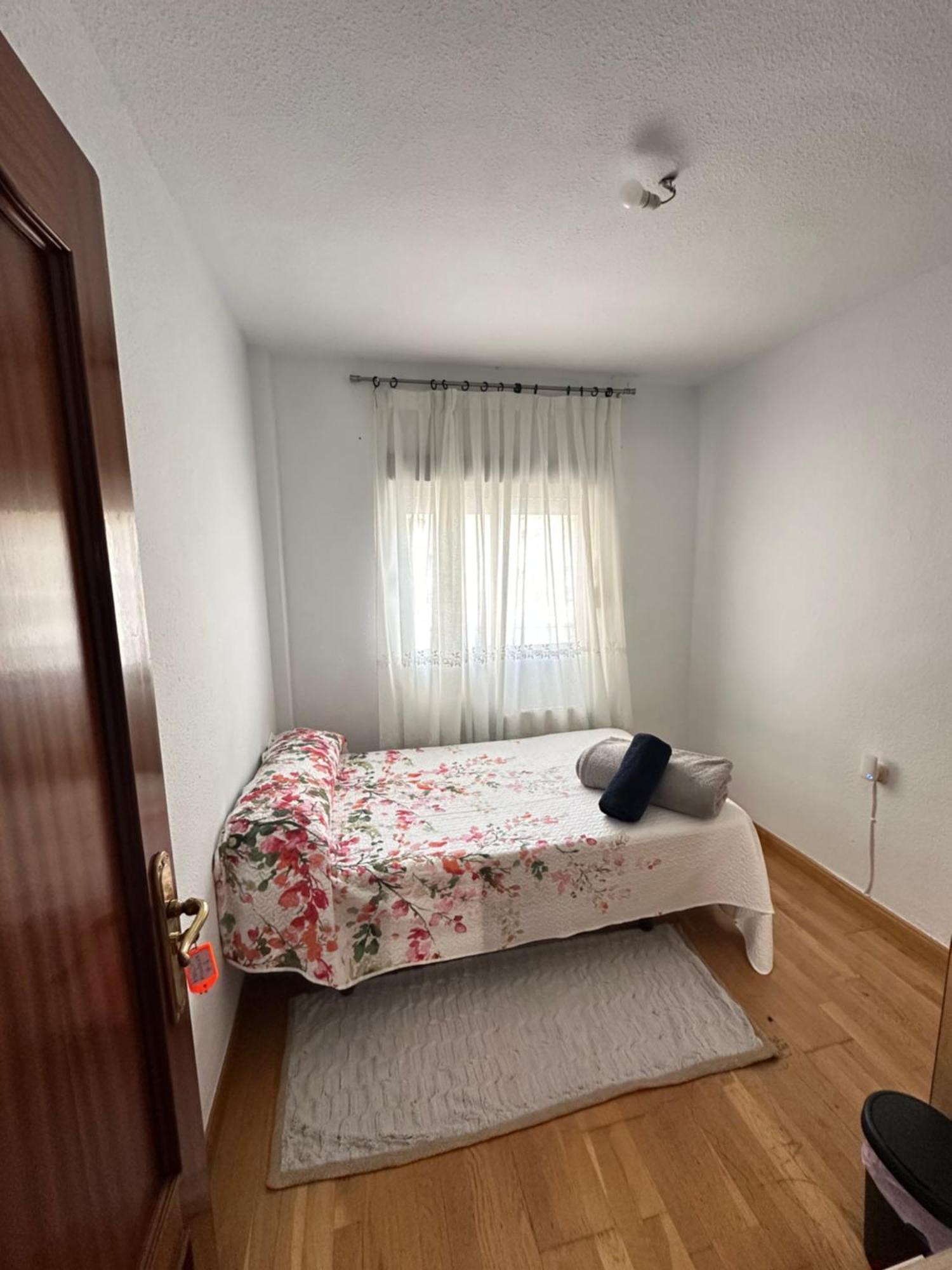 Ejemplares Homestay Granada