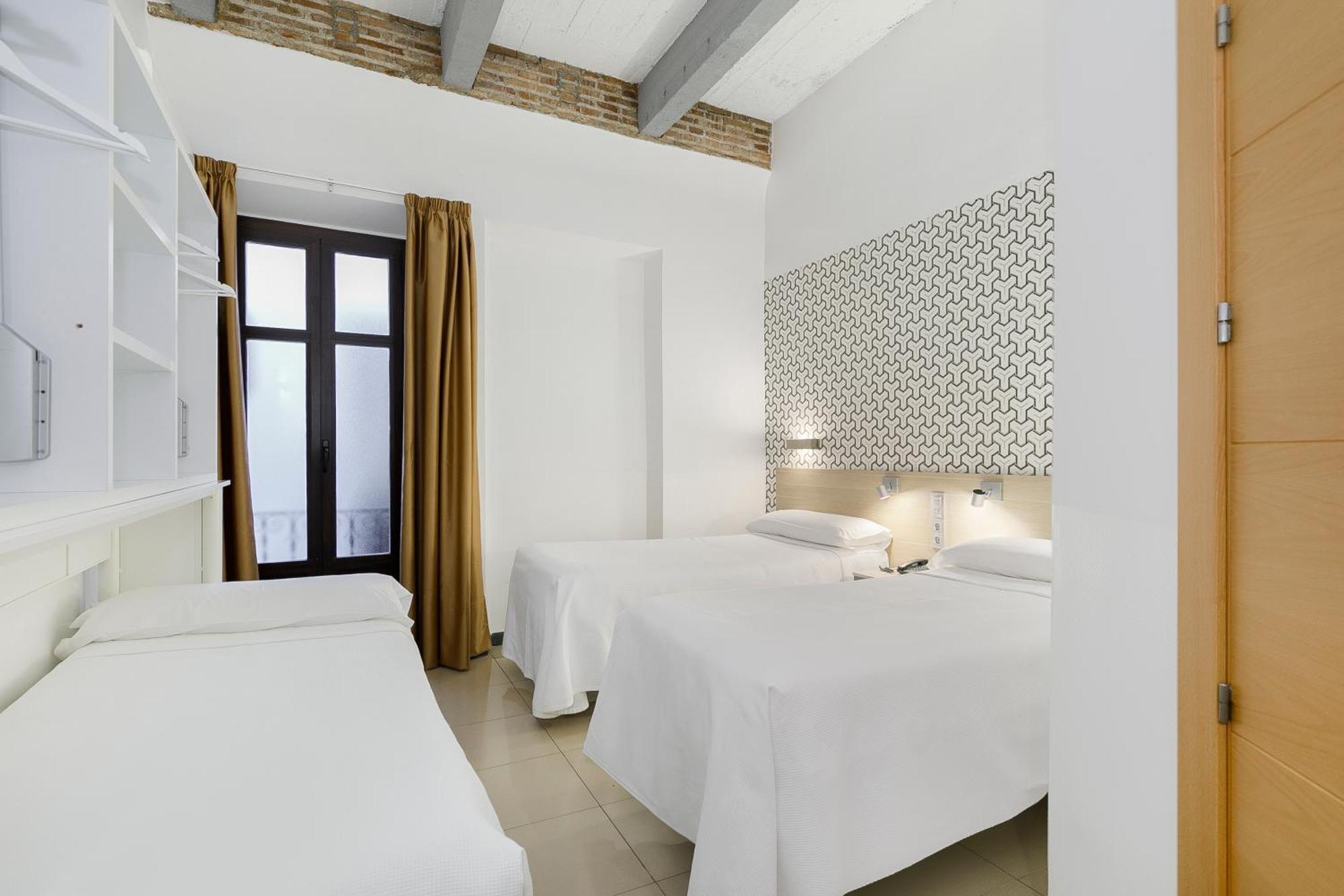 Atenas Guest house Granada