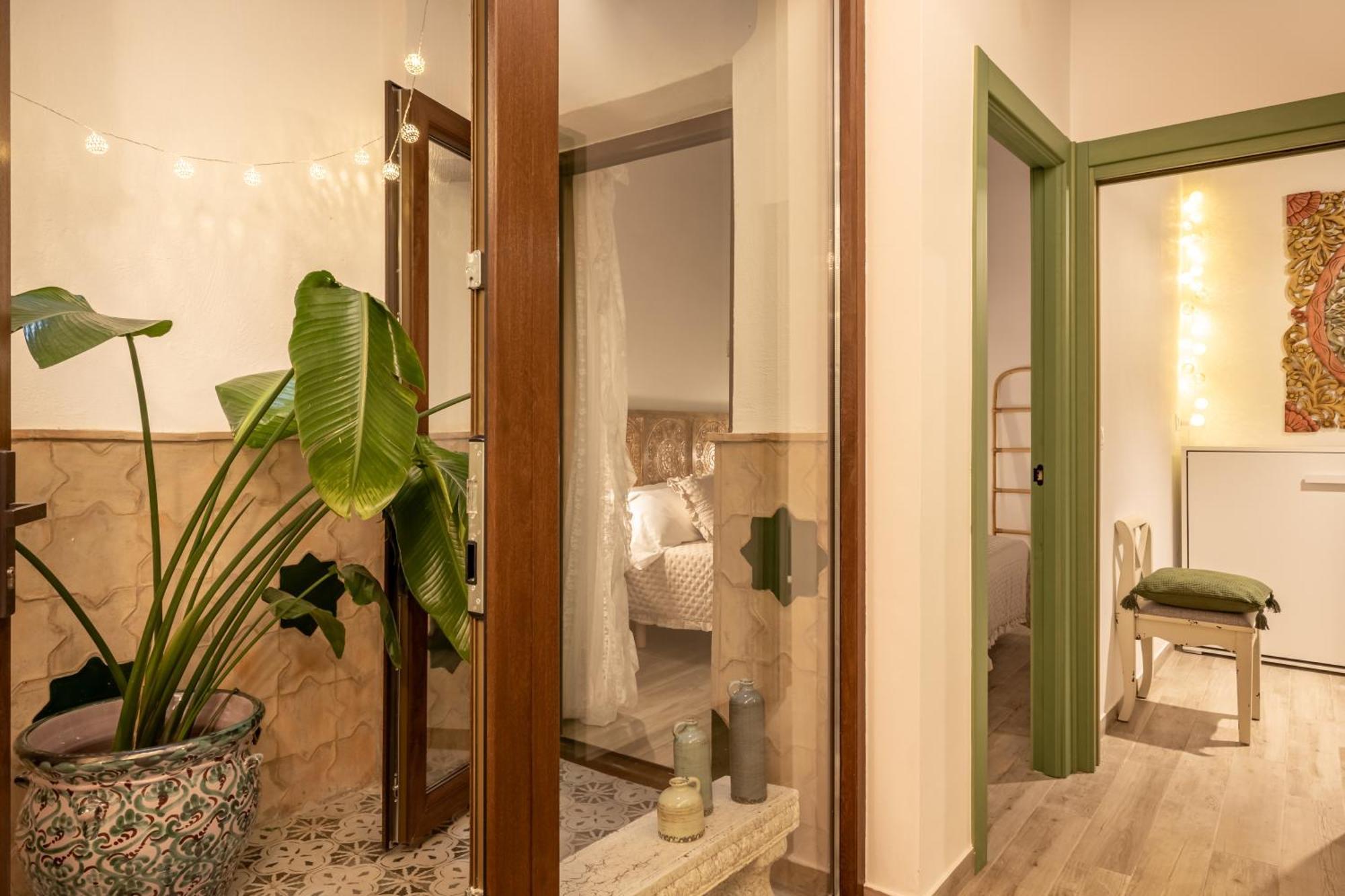 Nazari Lucena Cathedral Parking Gratis Apartamento Granada