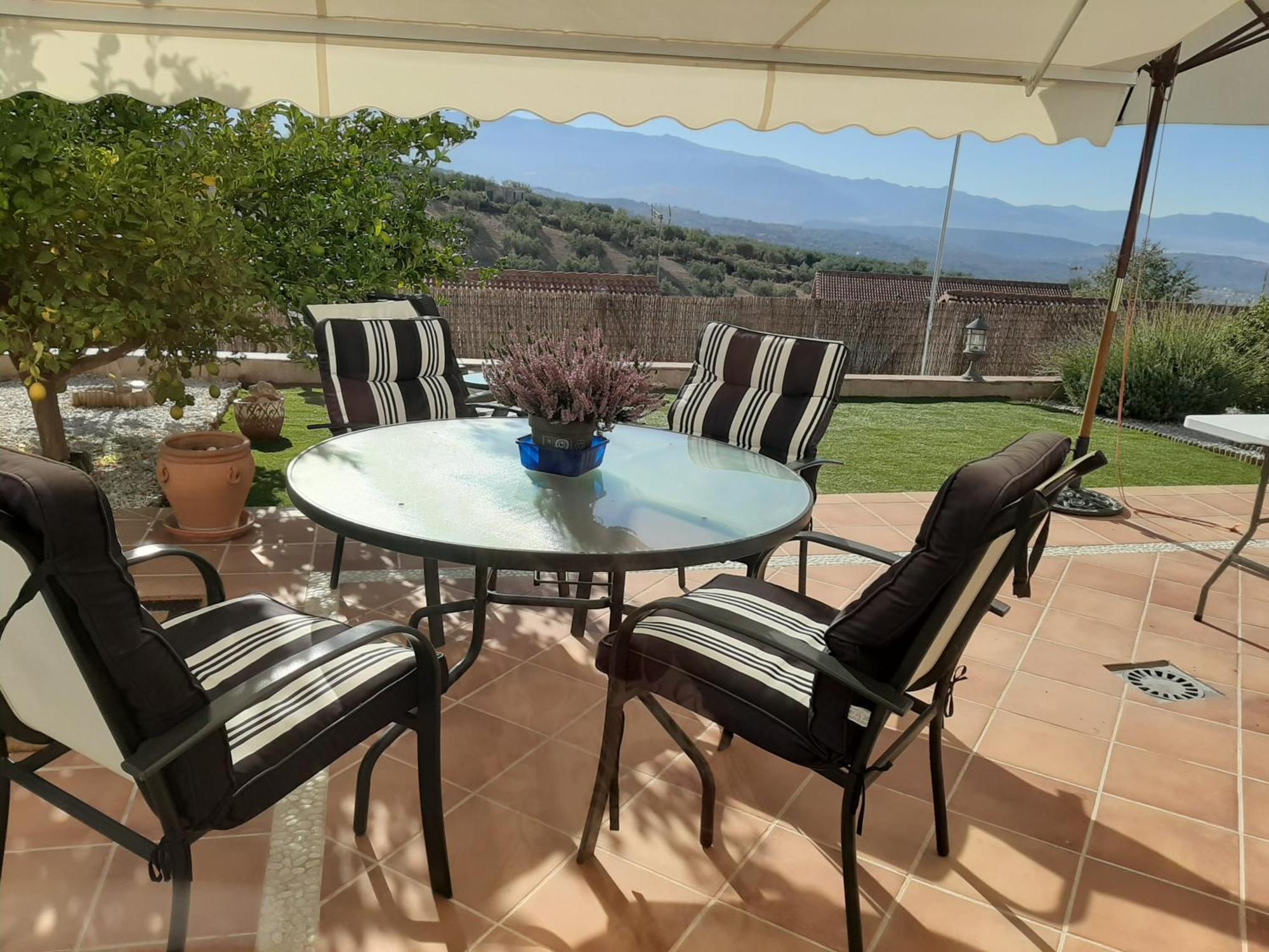 Alfaguara-holiday & Sierra Nevada Holiday home *