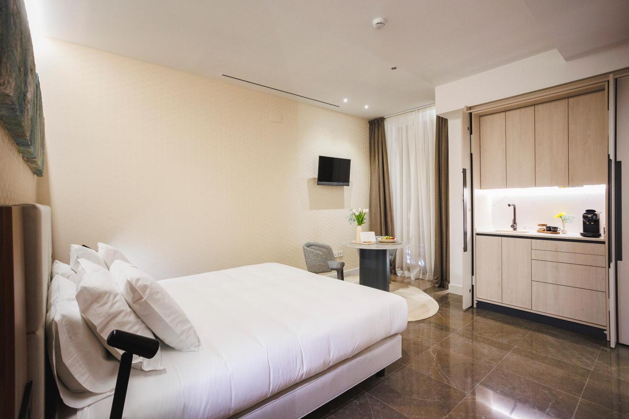 Aparthotel Corral Del Carbon Gg Luxury Boutique