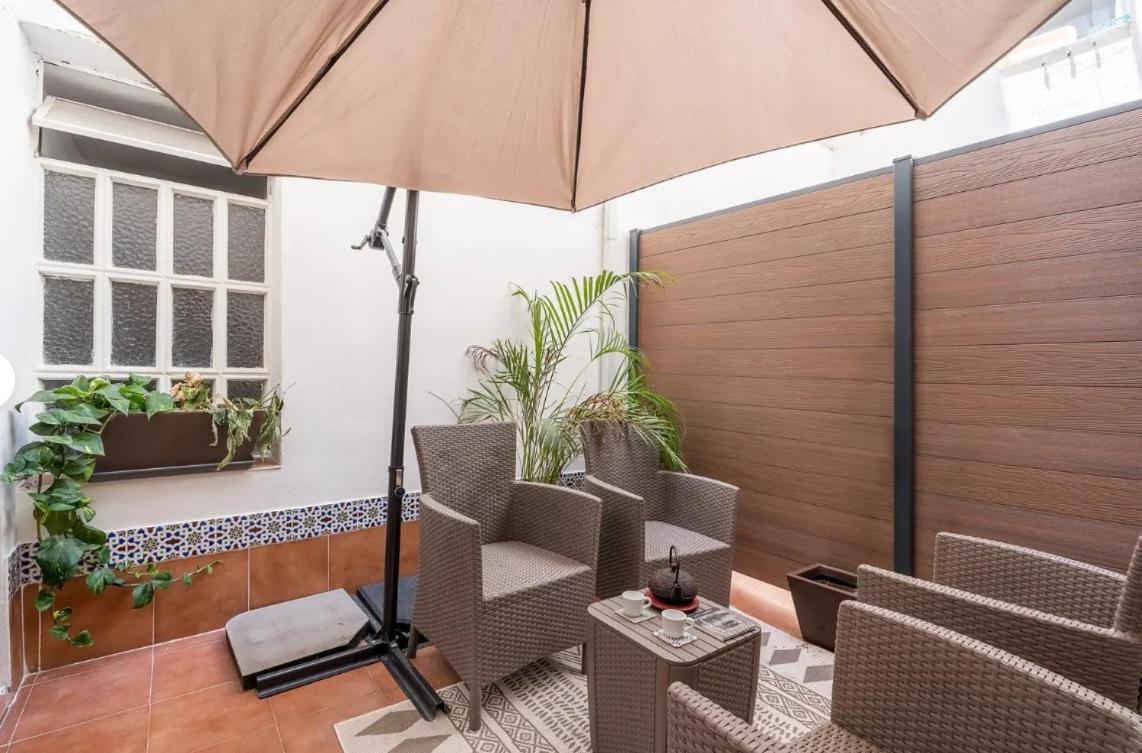 Apartamento Casa Al Andalus - Chic, Serene, And Posh Center Pad