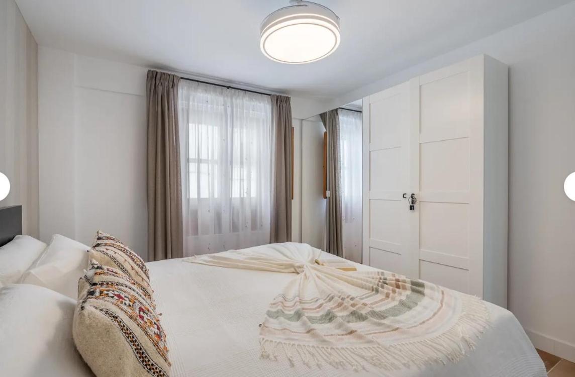 Casa Al Andalus - Chic, Serene, And Posh Center Pad *