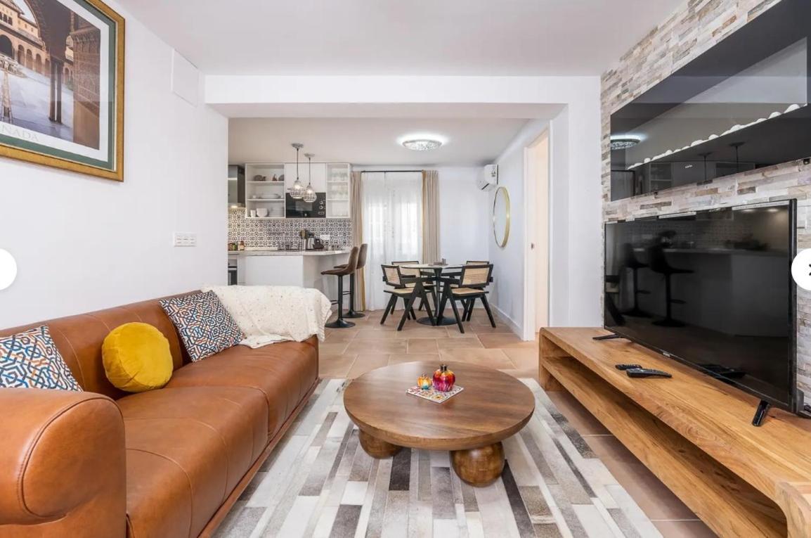 Casa Al Andalus - Chic, Serene, And Posh Center Pad *
