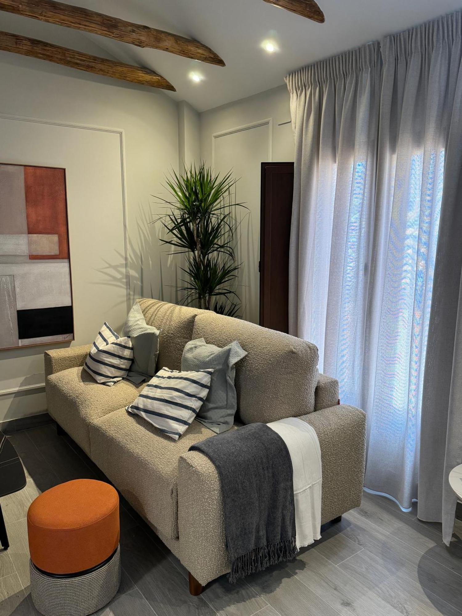 Suspiro Penthouse 301 By Florentia Homes *
