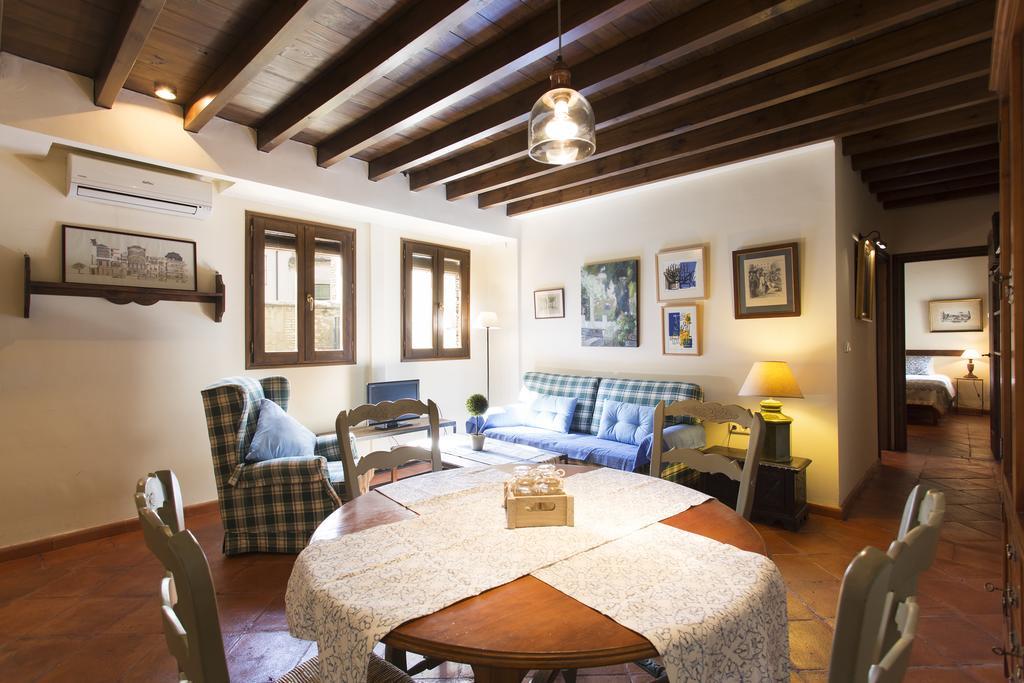 Puerta Elvira Centro Apartamento