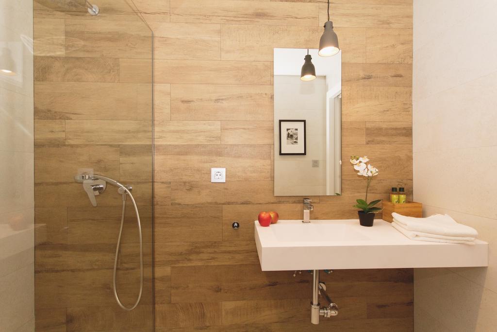 Chezmoihomes Cuarto Real Iii