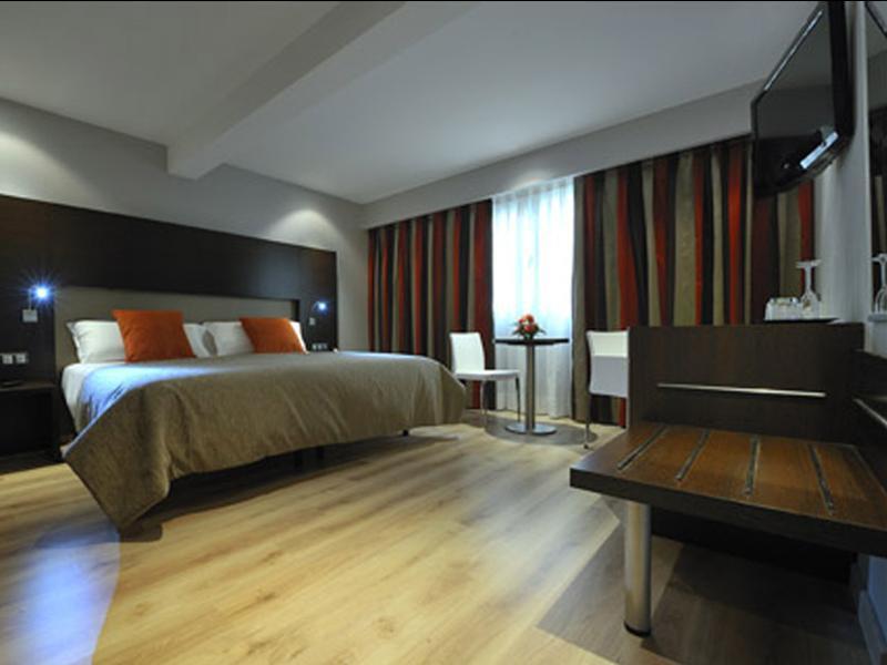 Turia Hotel 4*