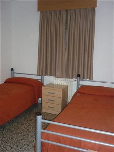 Hostal Inturjoven Granada