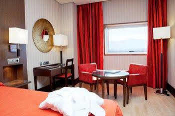 Ma Nazaries Business And 5* Granada