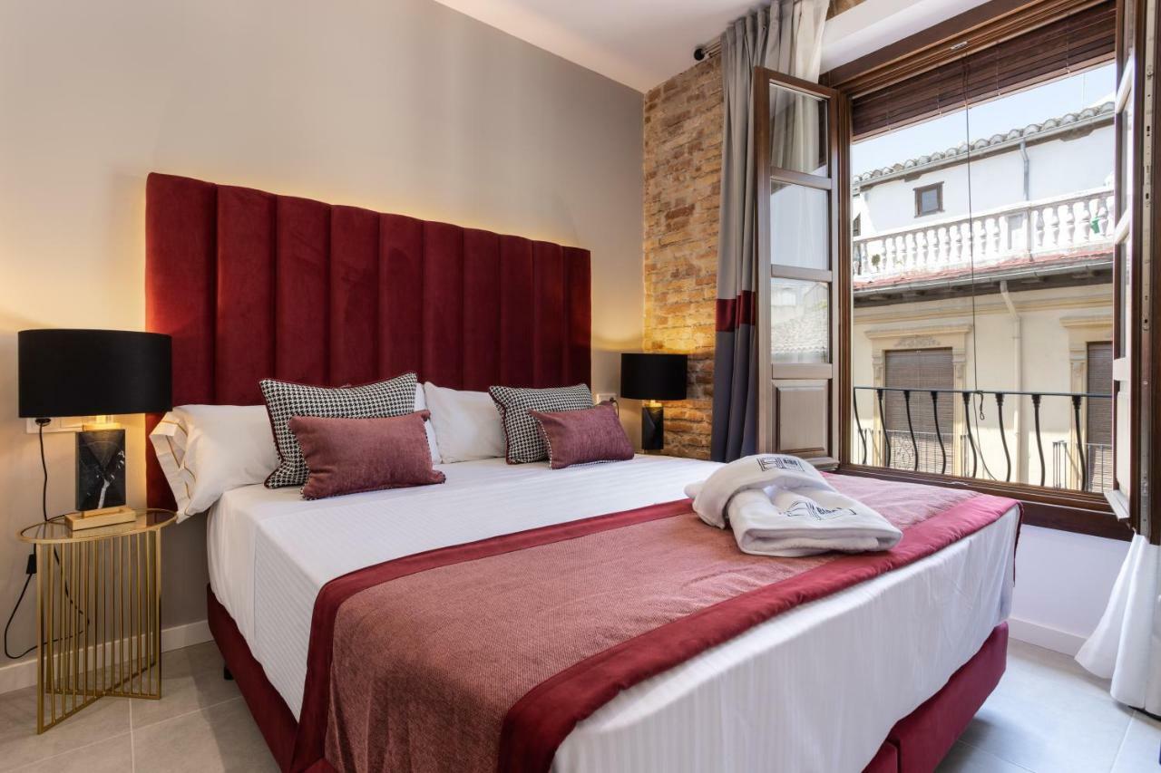 Bibo Plaza Nueva Apartahotel 3*