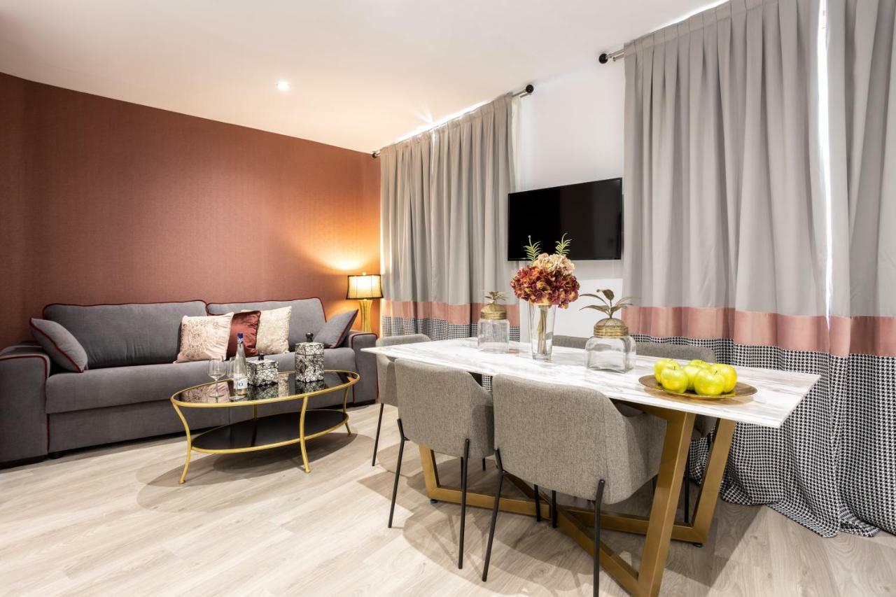 Bibo Plaza Nueva Apartahotel 3*
