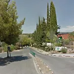 Estudio En Serrallo, Perfecto Alhambra Y Esqui