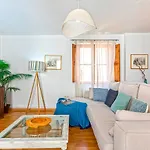 Genteel Home Piedra Santa