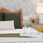 Descubre La Magia De Granada En Este Apartamento