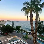 Dreamstay Primera Linea De Playa Costa Tropical
