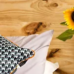 Chezmoihomes Sweet & Trendy Nest In Granada Center For 6