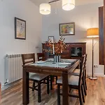 tuGuest Hermosa Apartment