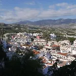 Piso Moderno Y Amplio Para Estudiantes
